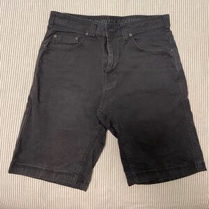 Mens Prana black shorts 33Wx11L